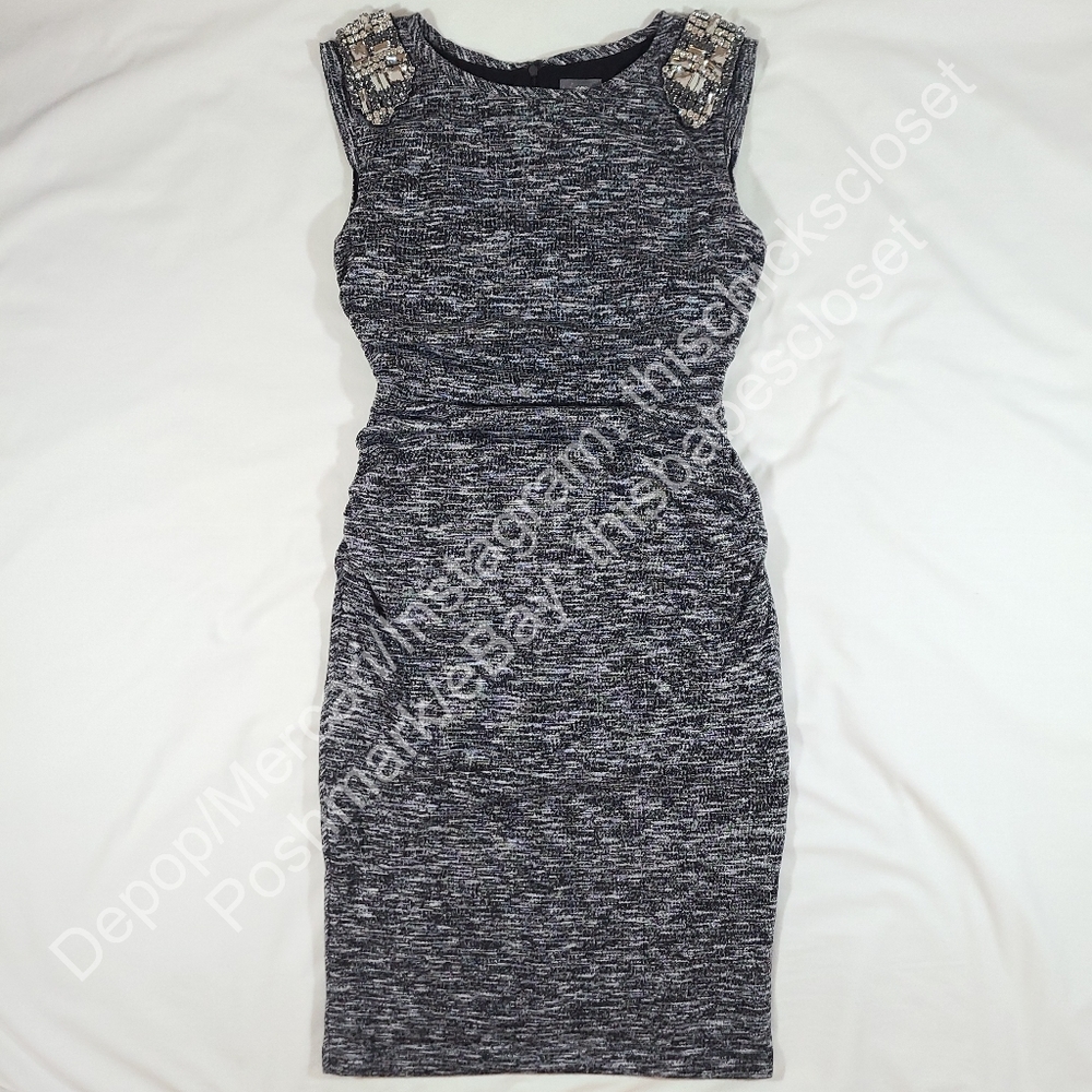 VGUC Vince Camuto Heather Grey Chunky Jeweled Shoulder Bodycon Sheath Dress, 2